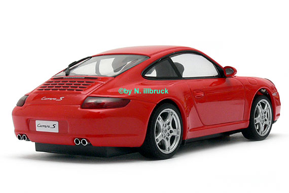 13181 AutoArt Porsche 911 Carrera S (997) rot