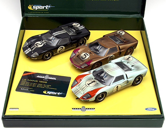 C2529A Scalextric Ford GT 40 Goodwood Festival of Speed Triple Set - Le Mans 1966 - Commemorative Ltd Edition Pack