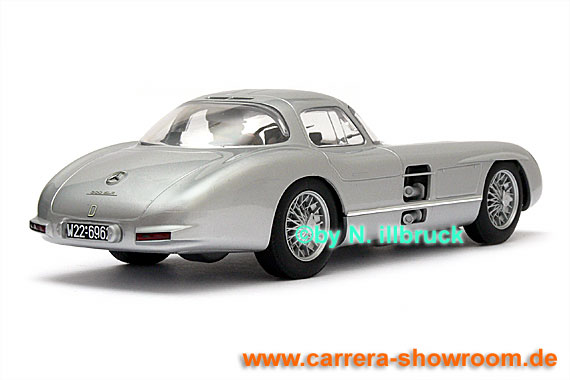 C2914 Scalextric MERCEDES-BENZ 300 SLR COUPE