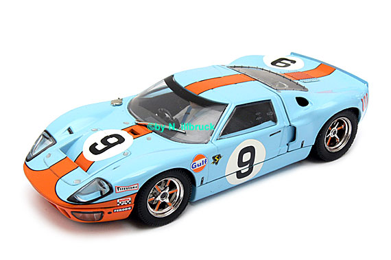 C2403 Scalextric Ford GT40 Le Mans 1968 #9